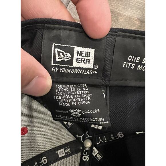 New Era 9Fifty Oakley Mens Black Red Embroidered Logo Adjustable Snapback Hat - Picture 11 of 13